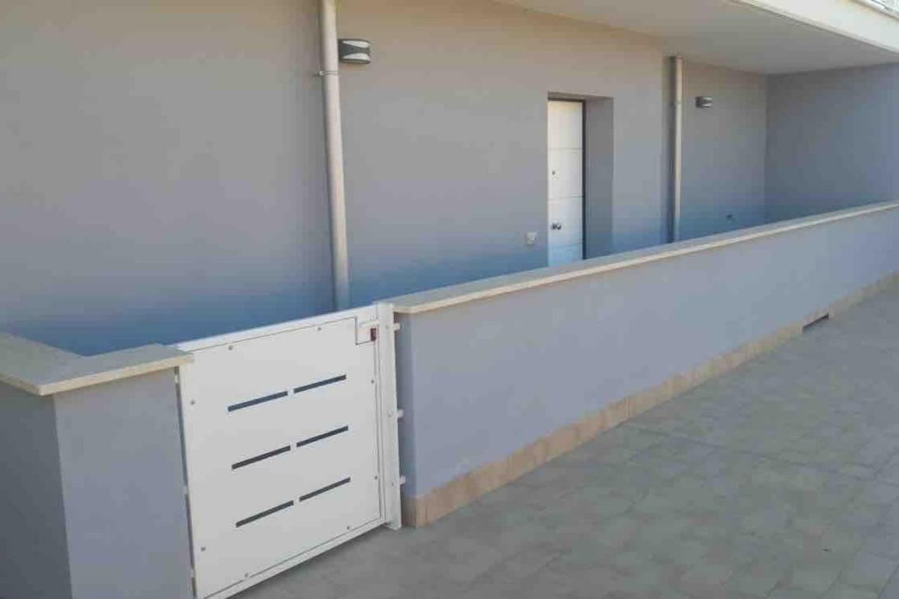 Sunset House Lägenhet Fiumicino Exteriör bild